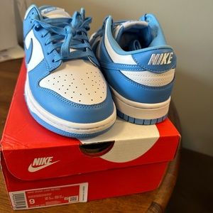 Nike Dunk UNC